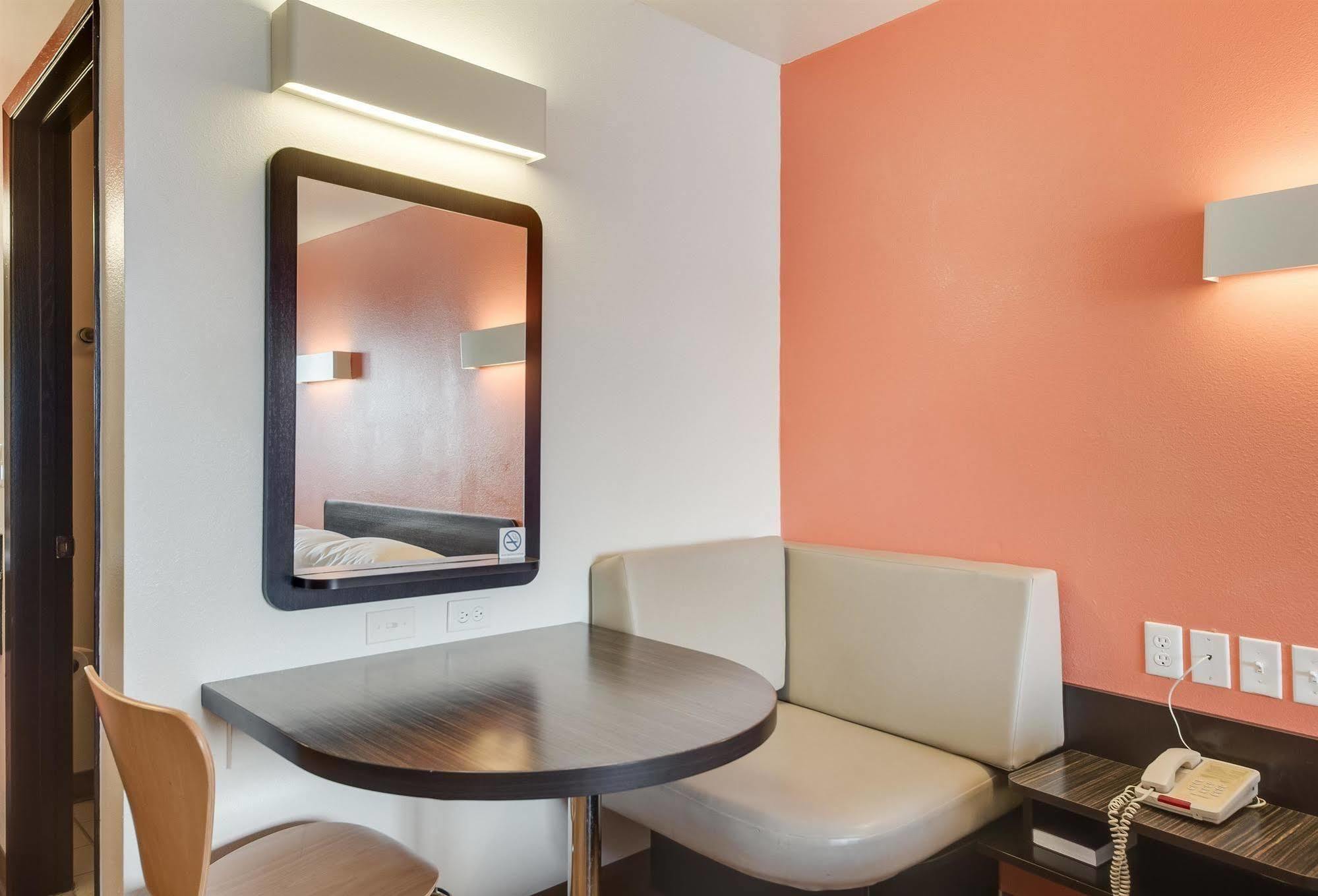 Motel 6-Brownsville, Tx North 외부 사진