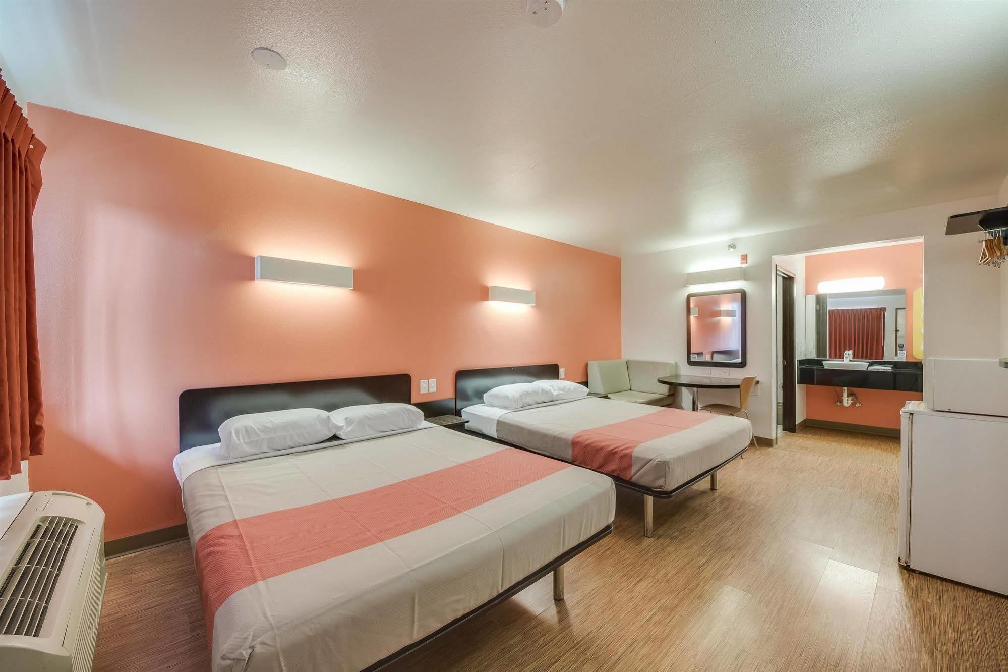 Motel 6-Brownsville, Tx North 외부 사진