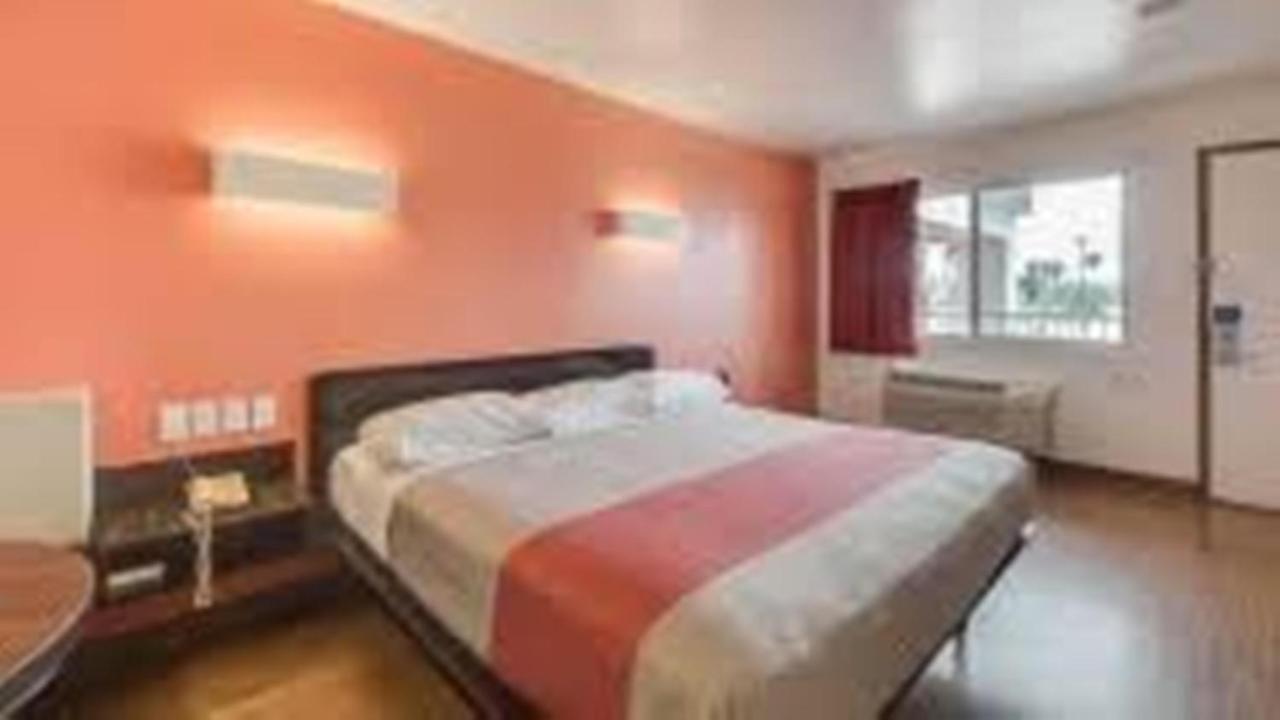 Motel 6-Brownsville, Tx North 외부 사진